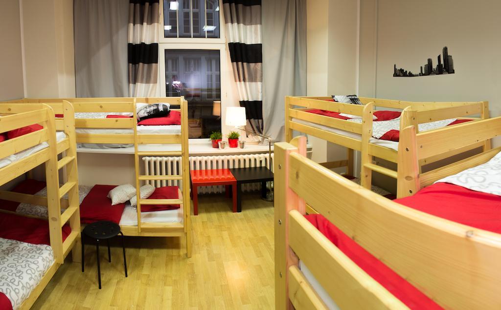Amnezja Hostel Wroclaw Ruang foto