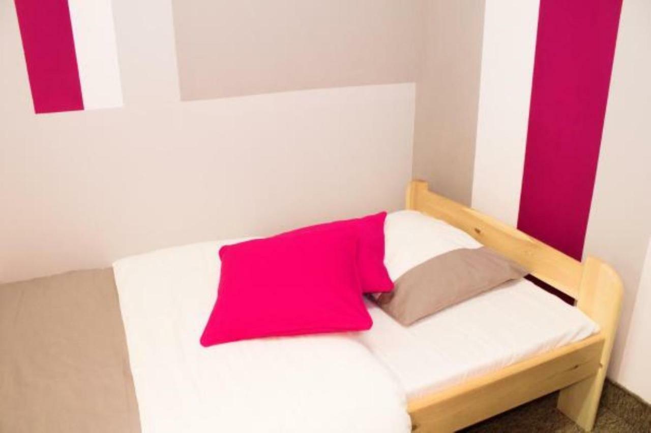 Amnezja Hostel Wroclaw Bagian luar foto