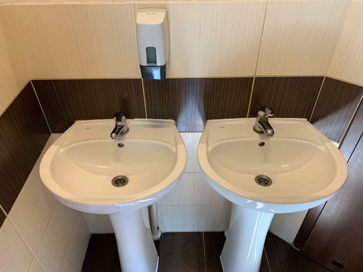 Amnezja Hostel Wroclaw Bagian luar foto