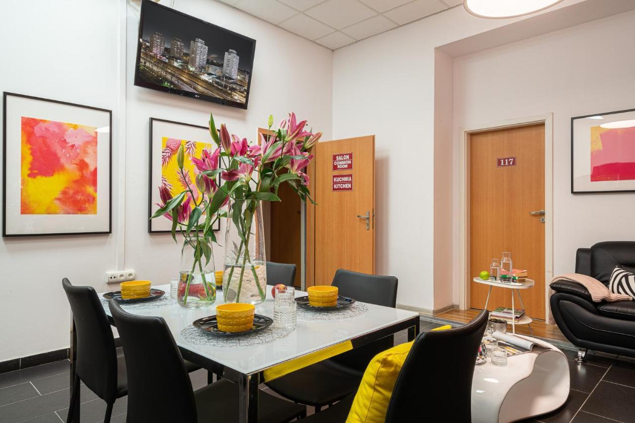 Amnezja Hostel Wroclaw Bagian luar foto